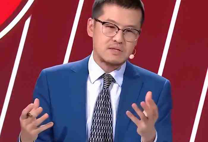 杨毅开炮郭士强：男篮人才荒是事实，手里有牌却打不出效果