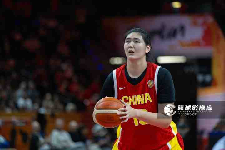 攻防碾压！中国女篮次节34-5击溃印尼女篮 单节净胜达29分