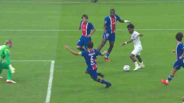 巴黎圣日耳曼2-1客胜马赛，各项赛事三连胜
